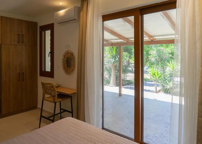 Aluna Boutique * Vasilikí