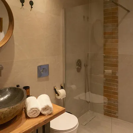 Aluna Boutique * Vasilikí