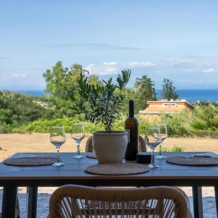 Aluna Boutique Σπίτι διακοπών *