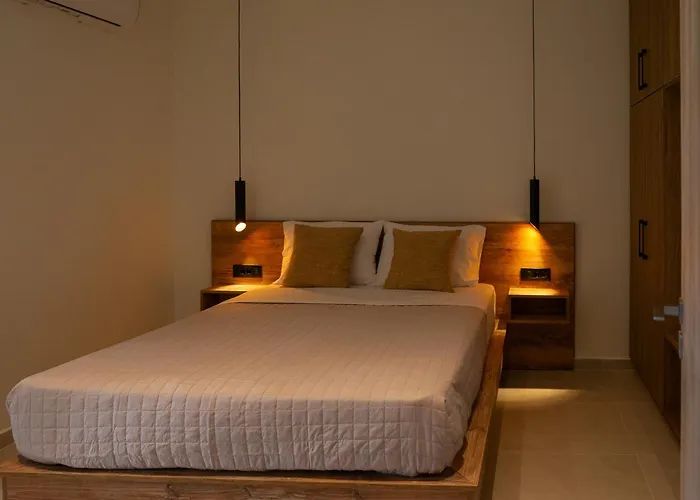 Aluna Boutique Vasilikí