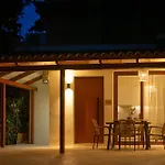 Aluna Boutique Vasilikí
